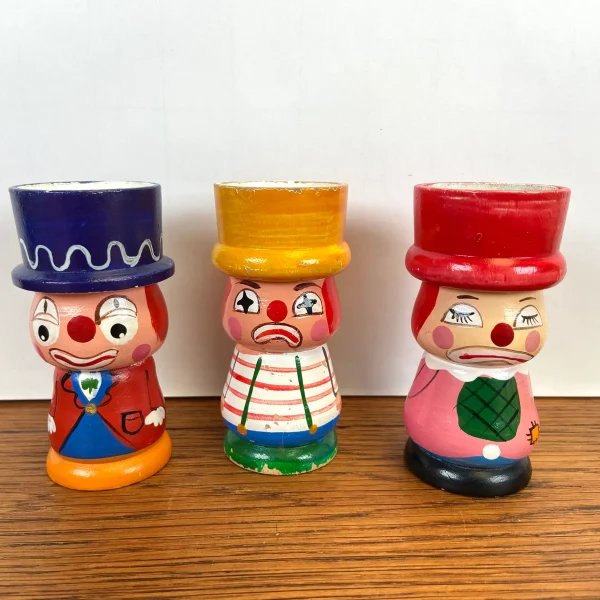 3 vintage eierdopjes clowns - 51Dnspod | Smaakvolle damp – Verzendkosten vrij vanaf 40€