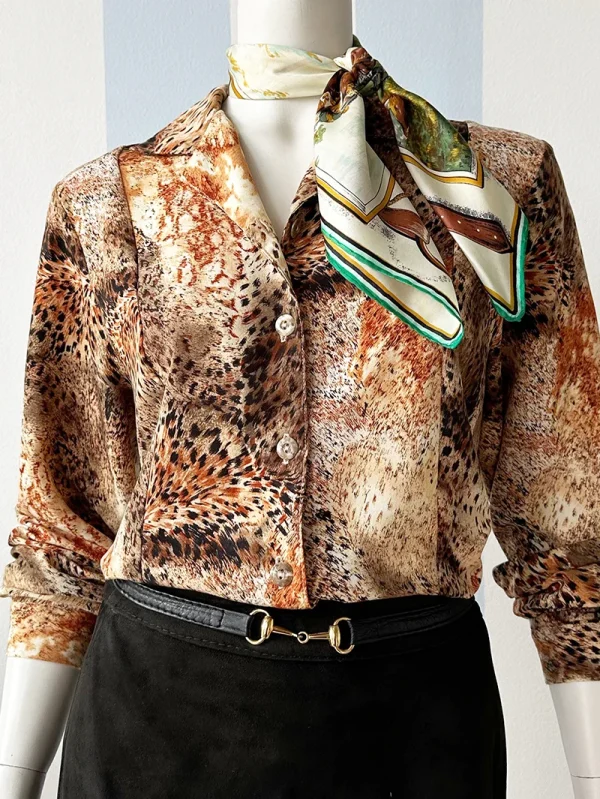 Blouse met dierenprint - 51Dnspod | Smaakvolle damp – Verzendkosten vrij vanaf 40€