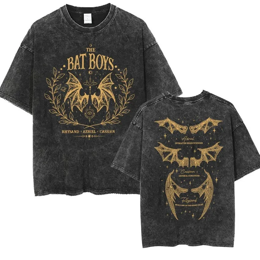ACOTAR The Bat Boys T-Shirt - 51Dnspod | Smaakvolle damp – Verzendkosten vrij vanaf 40€ ACOTAR The Bat Boys T-Shirt - 51Dnspod | Smaakvolle damp – Verzendkosten vrij vanaf 40€