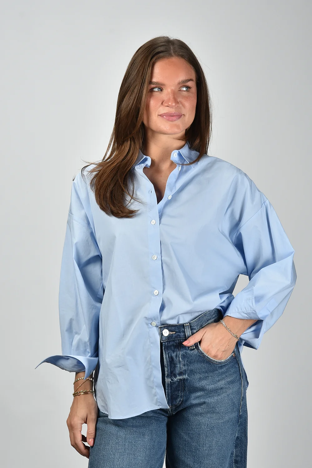 Academia blouse Giorgia 1061-610 unito celeste - 51Dnspod | Smaakvolle damp – Verzendkosten vrij vanaf 40€ Academia blouse Giorgia 1061-610 unito celeste - 51Dnspod | Smaakvolle damp – Verzendkosten vrij vanaf 40€