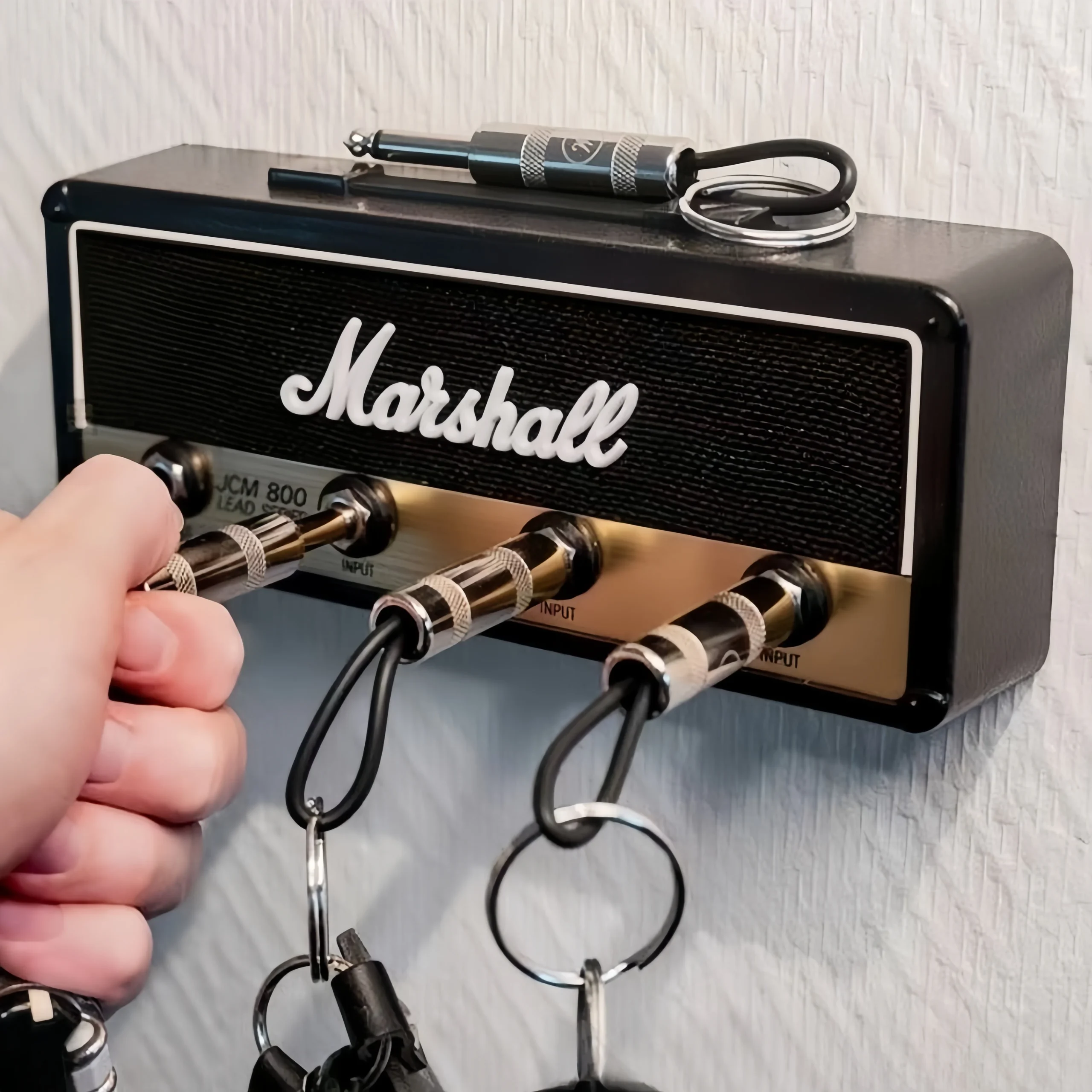 AmpKey | Elke keer dat je je sleutels ophangt, herinnert aan de liefde voor muziek - 51Dnspod | Smaakvolle damp – Verzendkosten vrij vanaf 40€ AmpKey | Elke keer dat je je sleutels ophangt, herinnert aan de liefde voor muziek - 51Dnspod | Smaakvolle damp – Verzendkosten vrij vanaf 40€